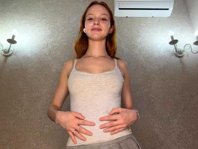MagdaReino live cam on BongaCams