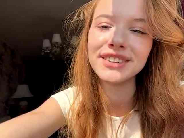 MagdaReino webcam