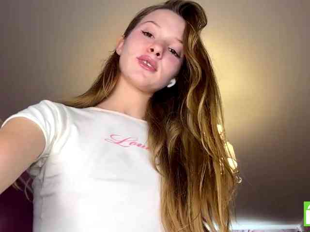 MagdaReino webcam
