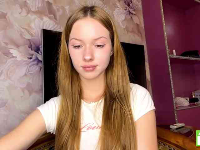 MagdaReino webcam