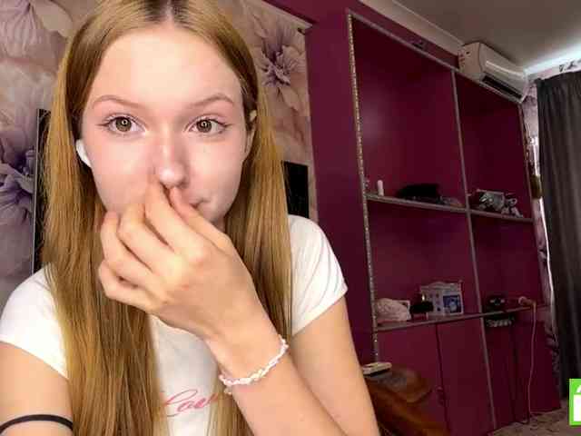 MagdaReino webcam
