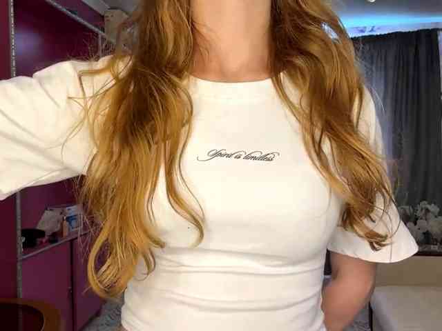 MagdaReino Live Webcam on BongaCams