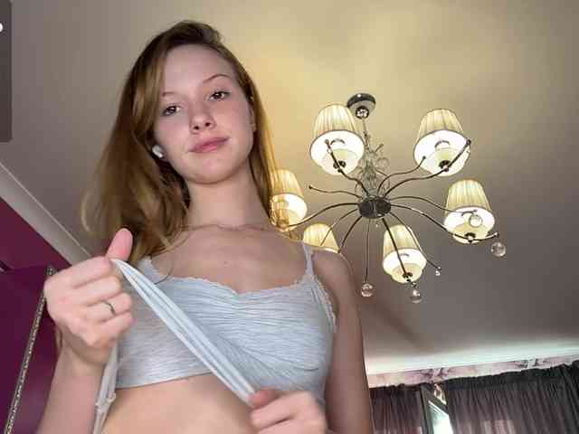 MagdaReino webcam