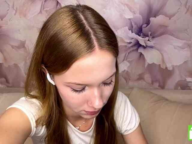 MagdaReino webcam