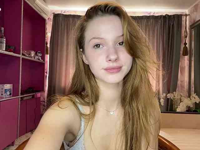 MagdaReino webcam