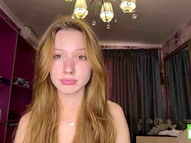 MagdaReino webcam