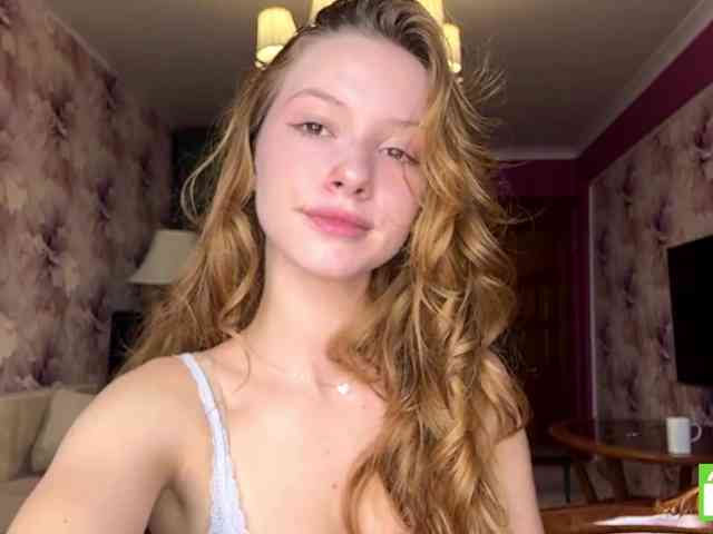 MagdaReino webcam