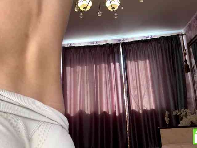 MagdaReino webcam