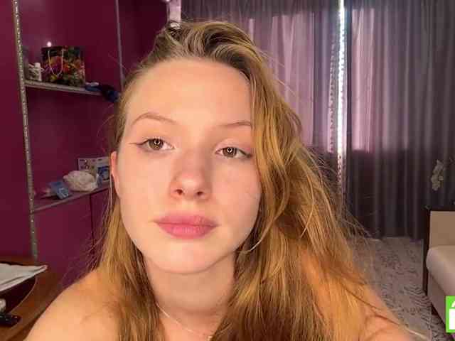 MagdaReino webcam