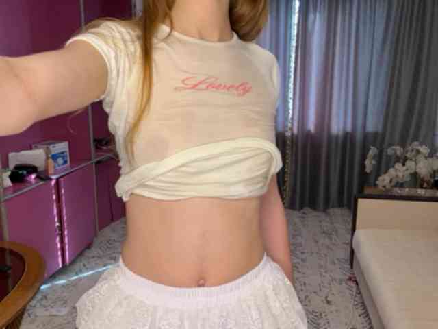MagdaReino Live Webcam on BongaCams