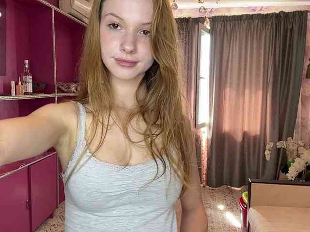 MagdaReino webcam