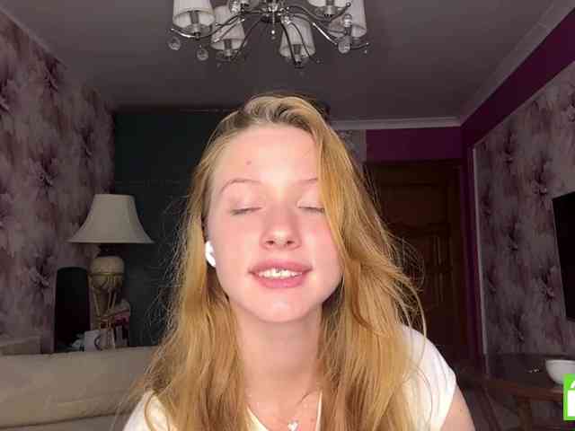 MagdaReino webcam