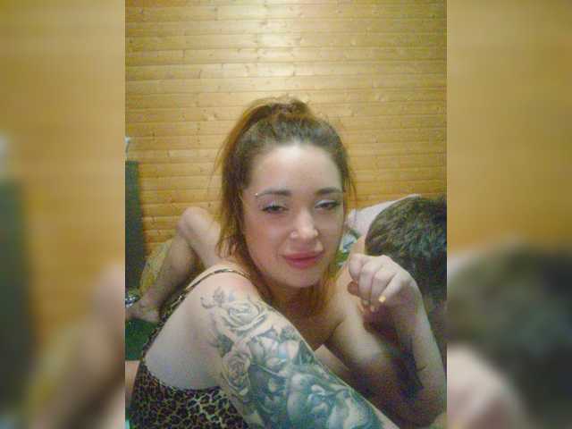 SanyaNastya live cam on BongaCams