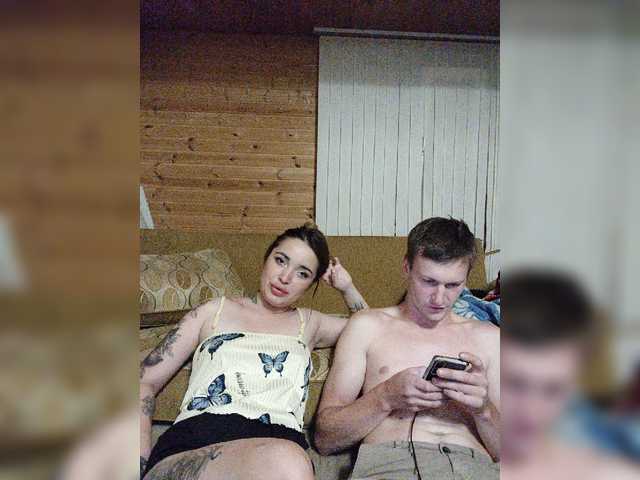 SanyaNastya live cam on BongaCams