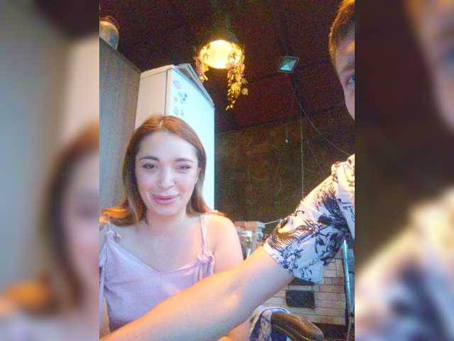 SanyaNastya live cam on BongaCams