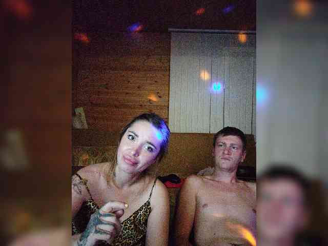 SanyaNastya webcam