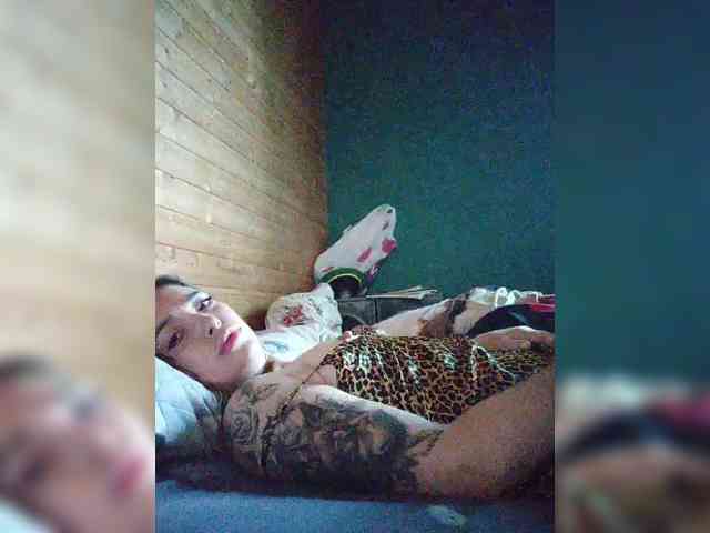 SanyaNastya webcam