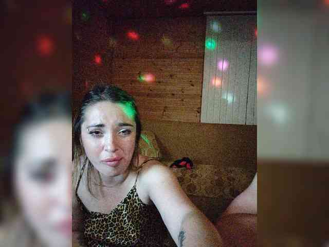 SanyaNastya webcam