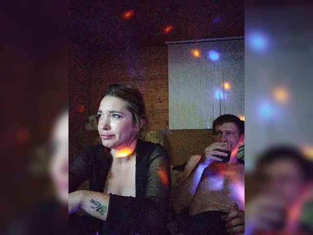 SanyaNastya webcam