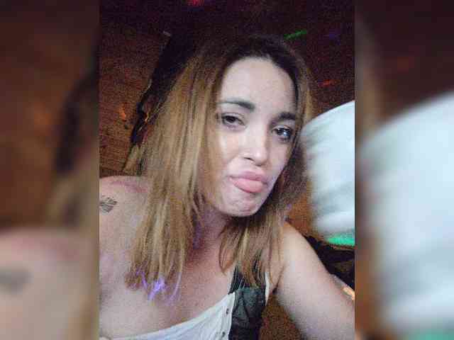 SanyaNastya webcam