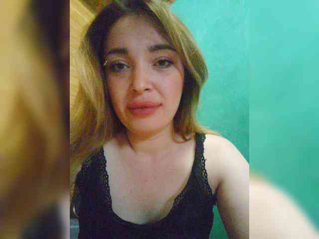 SanyaNastya webcam
