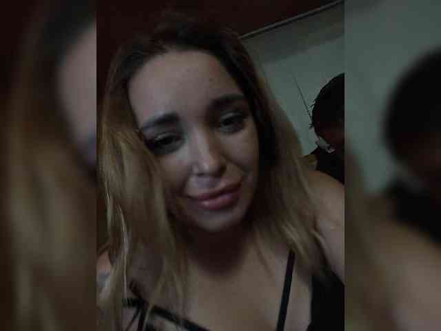 sexcam online SanyaNastya