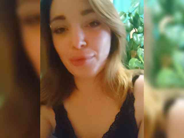 SanyaNastya webcam