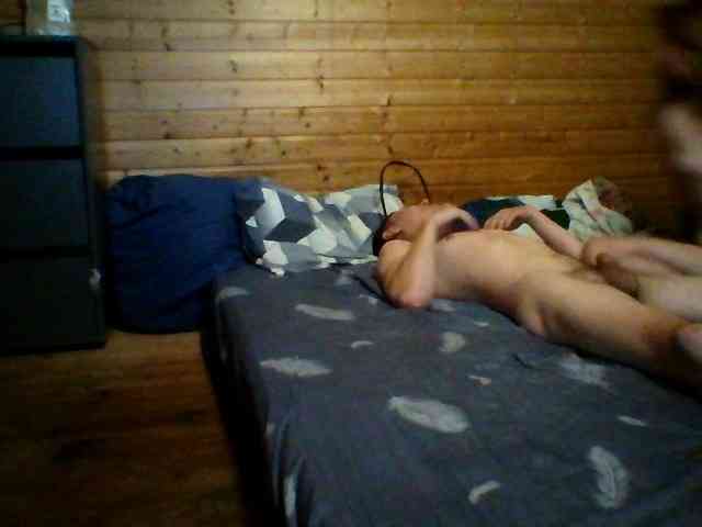 SanyaNastya webcam