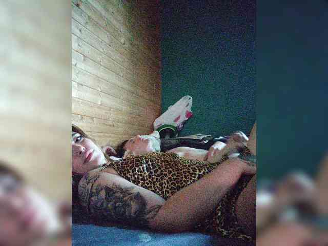 SanyaNastya webcam