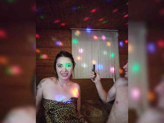 SanyaNastya webcam