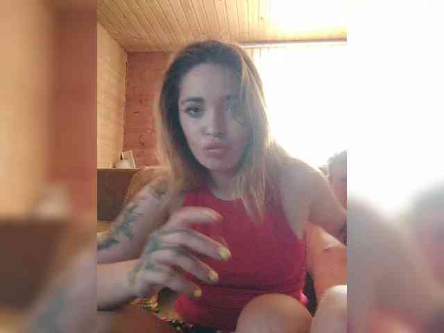 SanyaNastya webcam