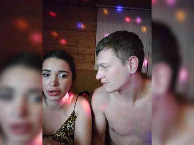 SanyaNastya webcam