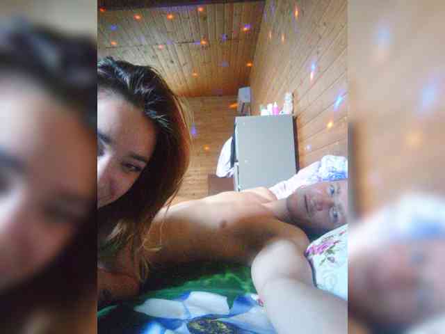 SanyaNastya webcam