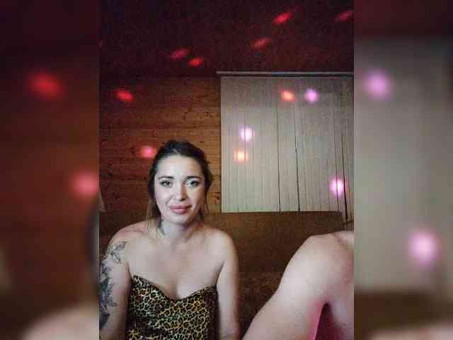 SanyaNastya webcam