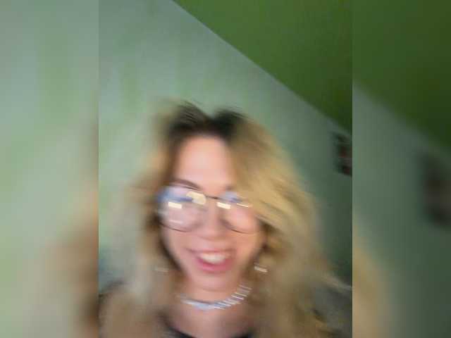 Lexy-Luna live cam on BongaCams