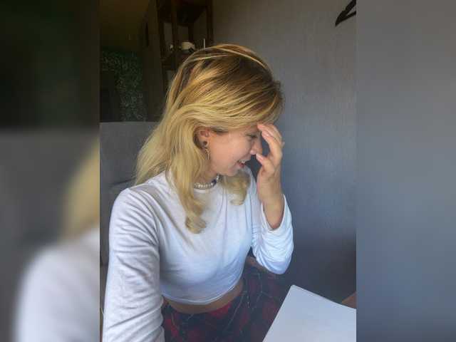 Lexy-Luna live cam on BongaCams