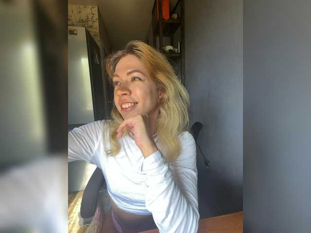 Lexy-Luna live cam on BongaCams