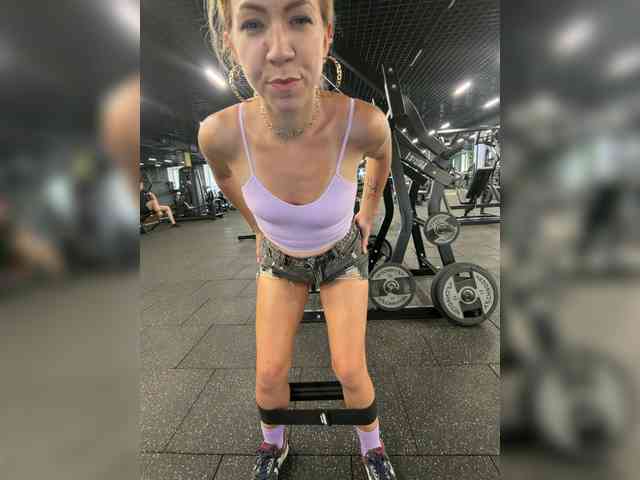 Lexy-Luna webcam