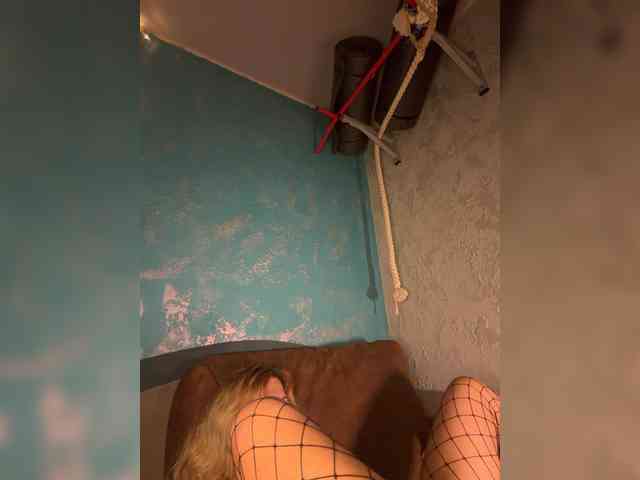 Lexy-Luna webcam