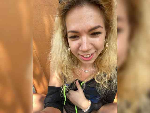 lexy-luna's live room