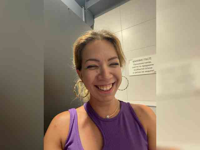 Lexy-Luna webcam