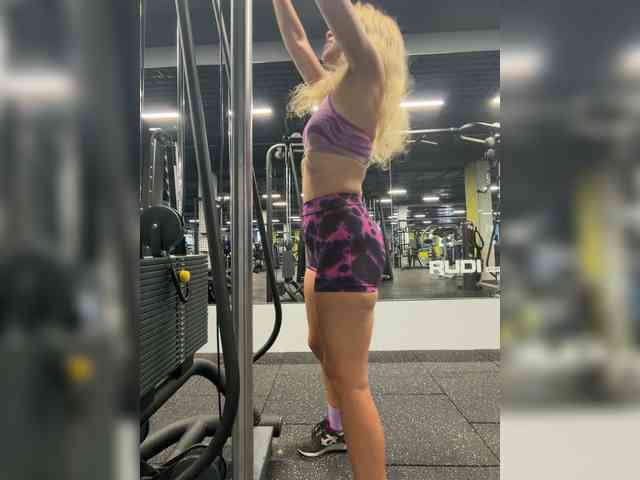 Lexy-Luna webcam