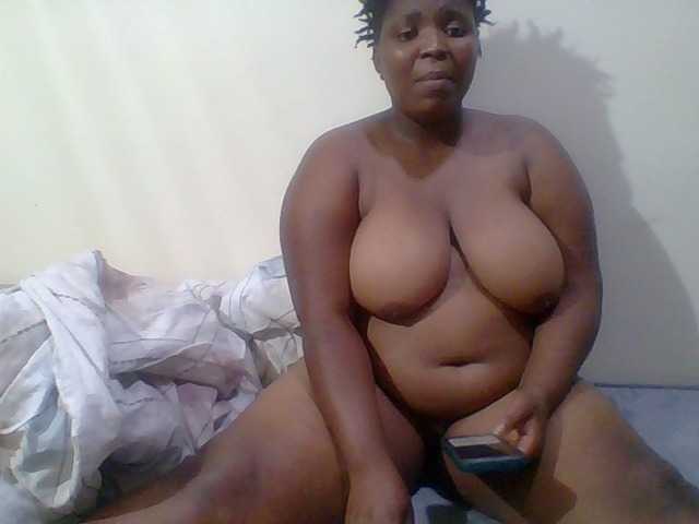 Monlight- live cam on BongaCams