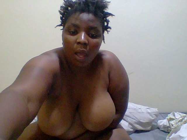 Monlight- live cam on BongaCams