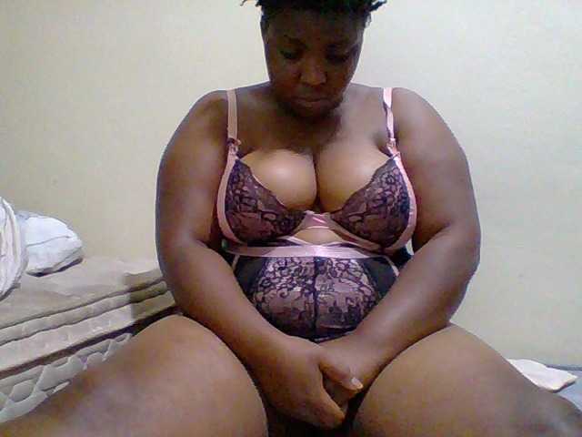 Monlight- live cam on BongaCams