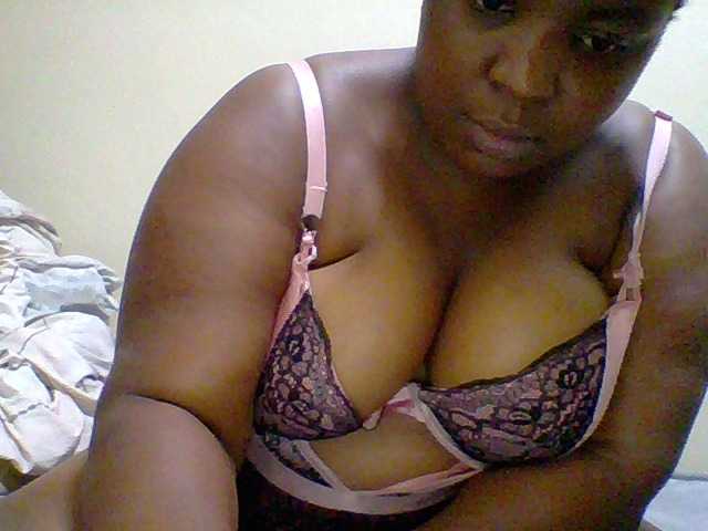 Monlight- live cam on BongaCams