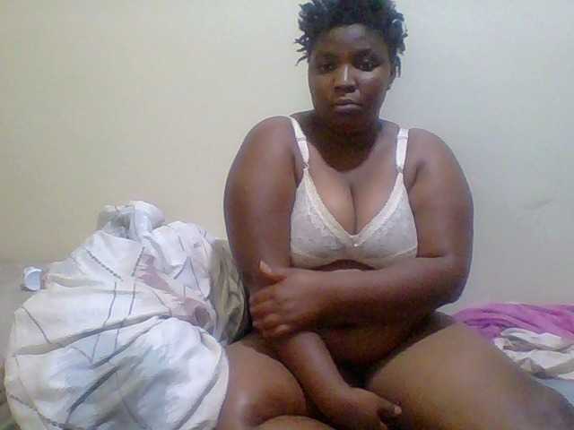 Monlight- live cam on BongaCams
