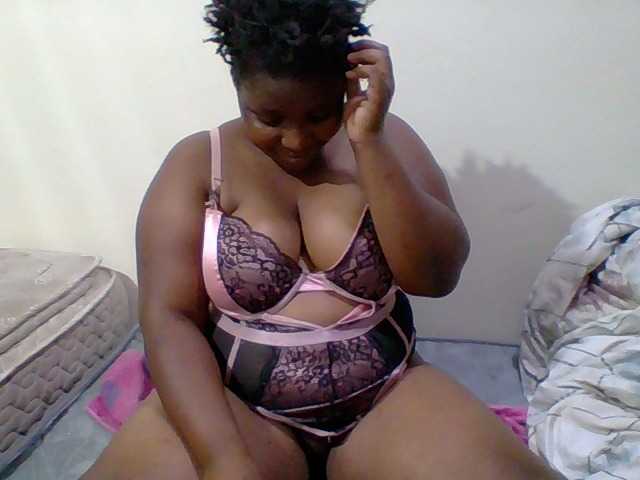 Monlight- live cam on BongaCams