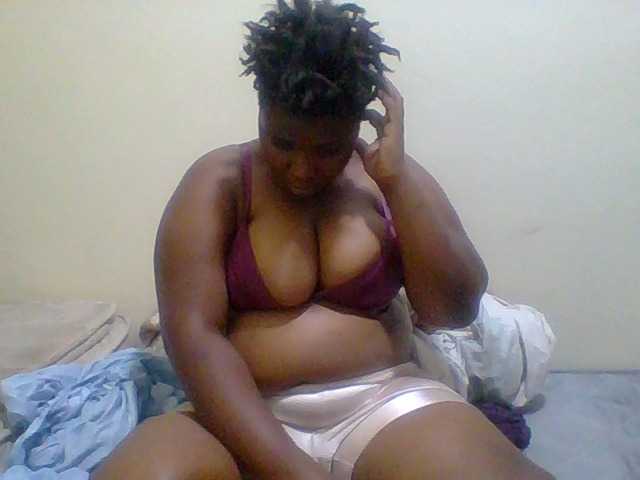 Monlight- live cam on BongaCams