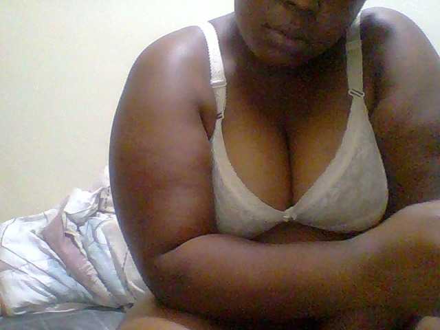 Monlight- live cam on BongaCams